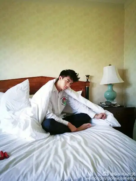 抽烟毛衣boy 许魏洲的广播