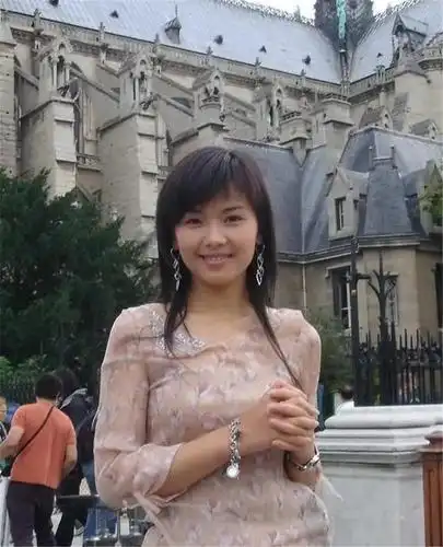 刘涛14年前的青涩旧照曝光,是不是纯天然美女一目了然!