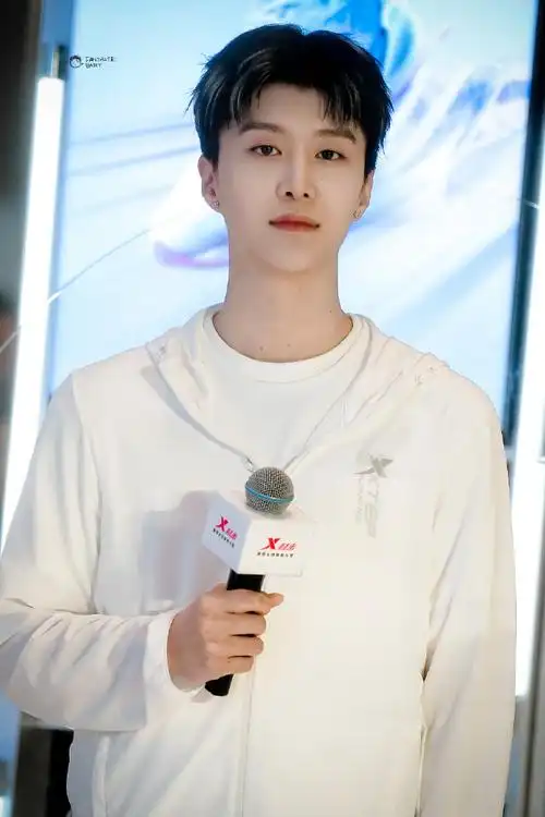 #范丞丞 特步##范丞丞特步品牌代言人#