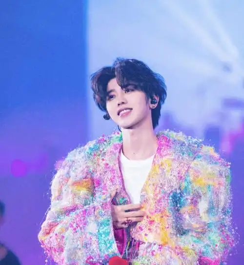 蔡徐坤道歉a股大涨右上角点个关注↗↗↗下次不迷路一起加油一起变富