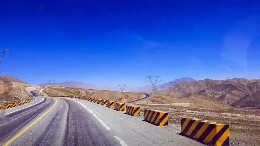 【青海甘肃自由行之三十八】百里戈壁滩无人区