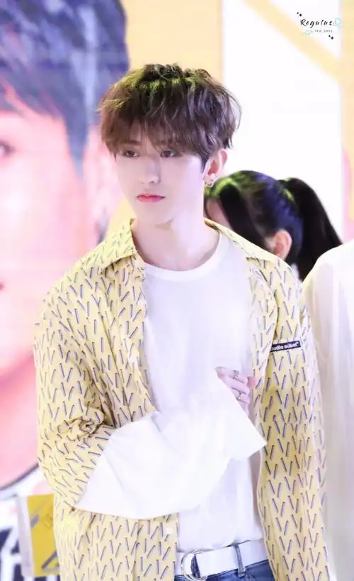 三七九九  8月31日 21:00   关注   蔡徐坤坤 评论 收藏