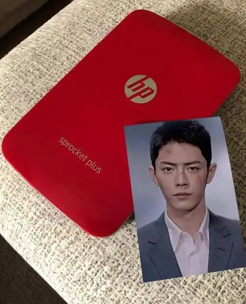 肖战寸头被嘲丑,粉丝这一举动,却让对方狠狠打脸!_短发_头发_嘲讽