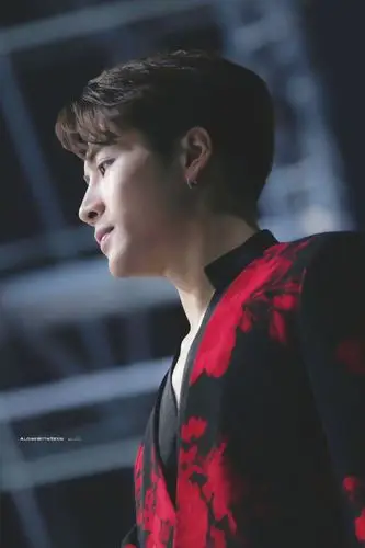 王嘉尔(jackson wang),1994年3月28日出生于中国香港.