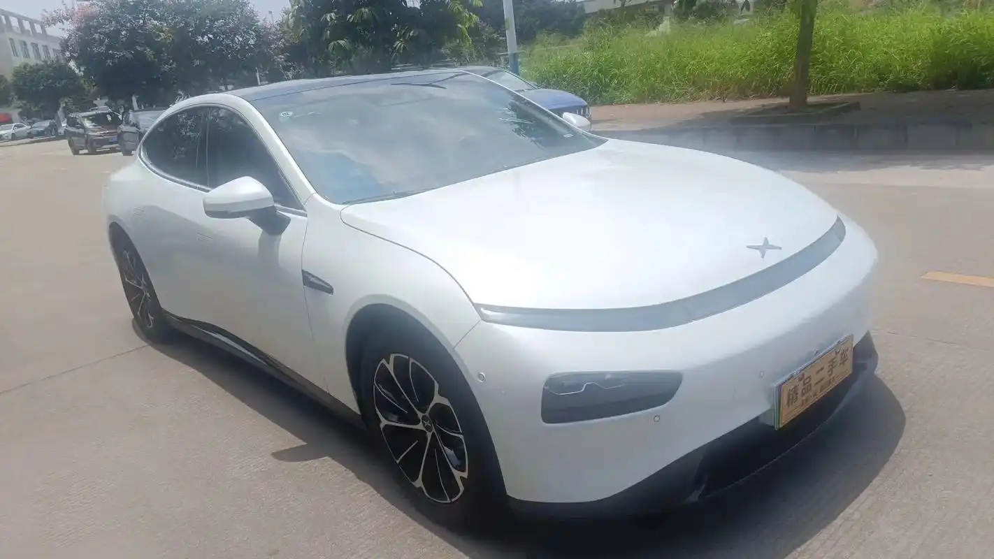 [庆祝]2020款小鹏汽车 - 抖音