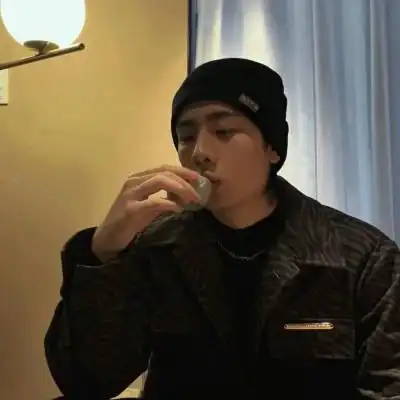 真人男生超酷帅气头像图片