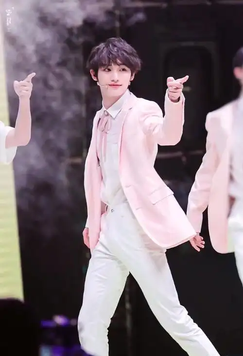 丁程鑫快乐大本营丁程鑫大本营的秘密花园之小丁上班季丁程鑫接招吧