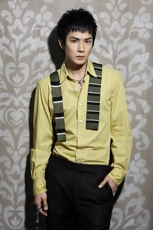 李承铉时尚照片