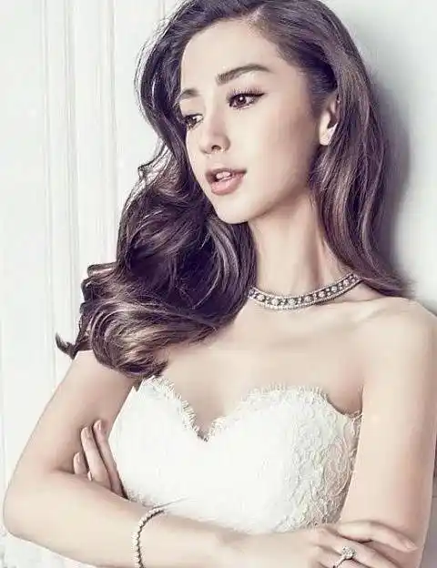 原创盘点中国最美十大女明星刘亦菲第十迪丽热巴第四第一名是她