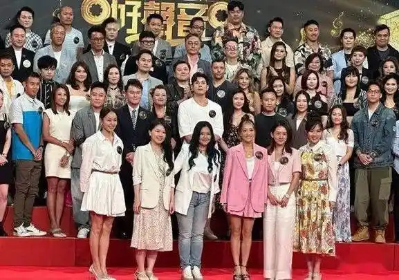 陈慧娴惊喜任《中年好声音2》评委 受节目正能量感动出山_参赛者_杜德