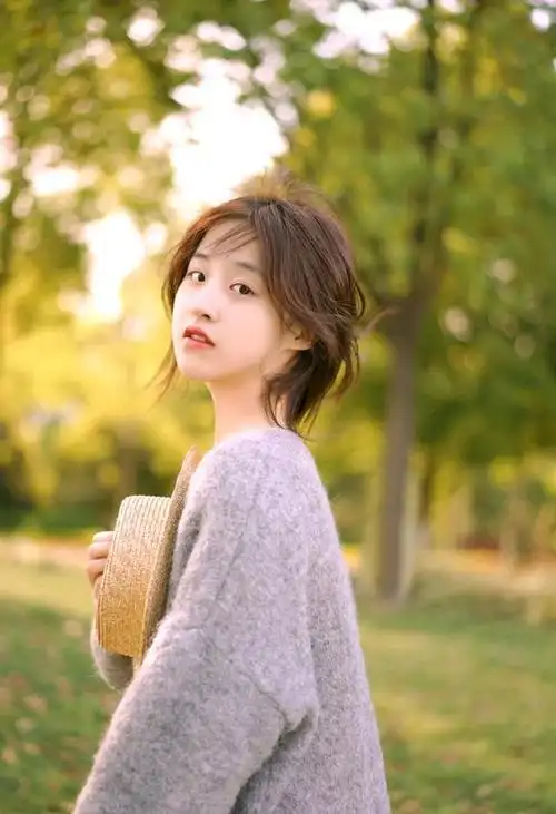 女生美照怎么拍,16个经典好看拍照姿势,学起来