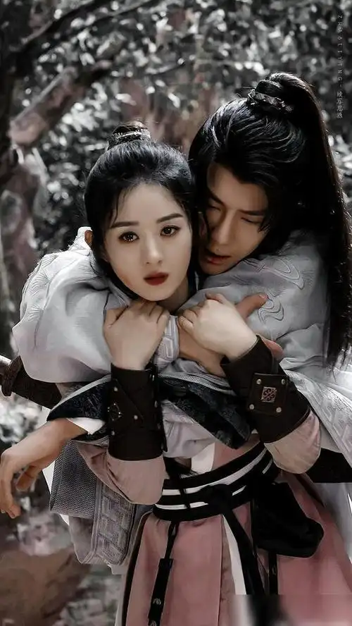 有翡赵丽颖王一博同框壁纸这两人的cp太好磕了郎才女貌啊