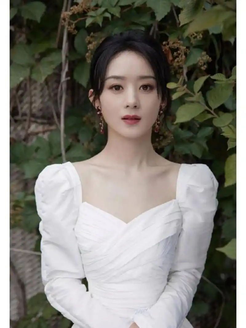 赵丽颖图片 快把你们喜欢的明星写在评论区吧!