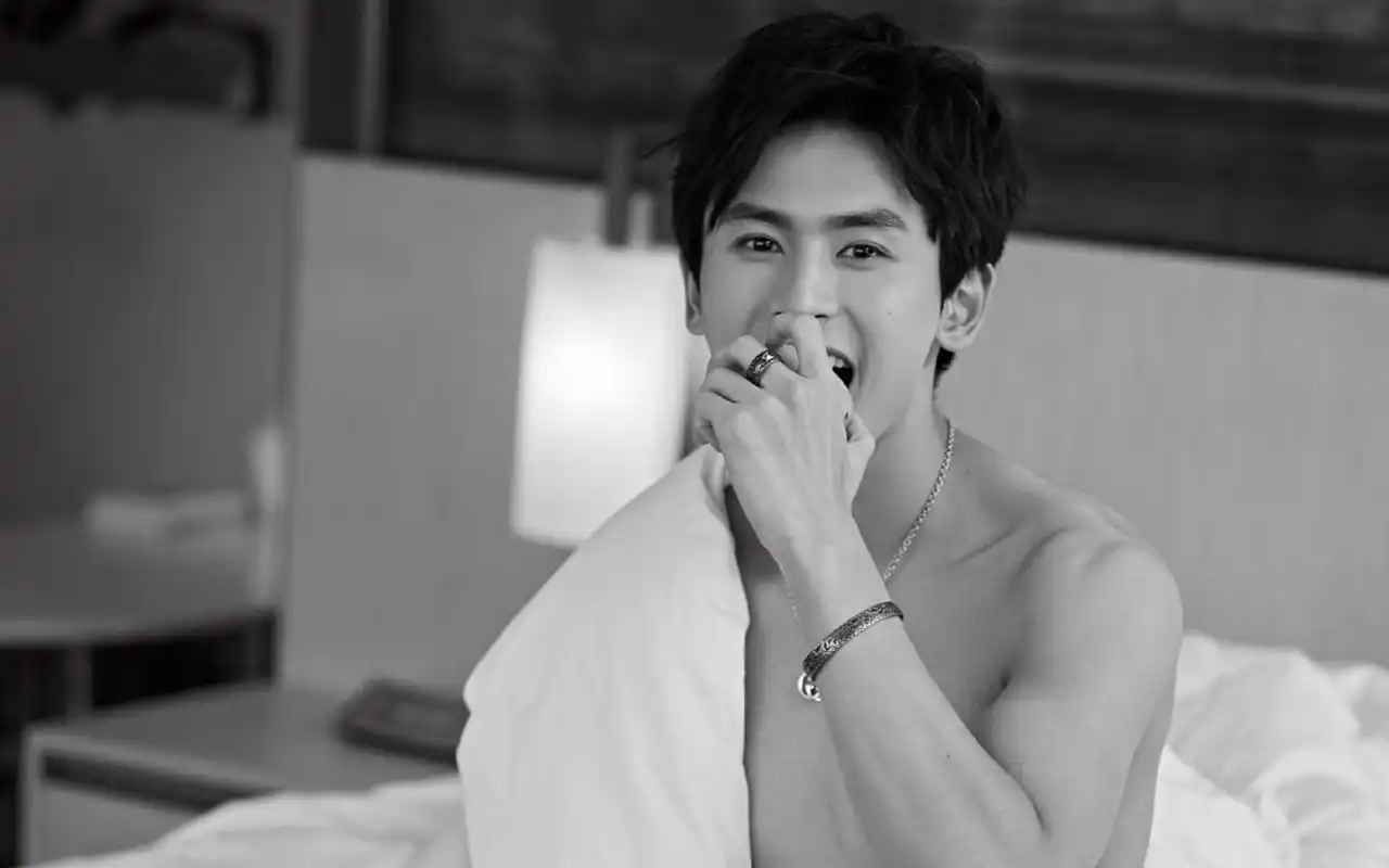 张哲瀚帅气写真图片桌面壁纸