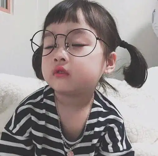 权律二超萌嘟嘴头像 搞怪可爱的权律二萌娃图片高清头像