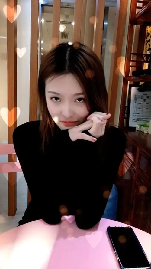 如果女朋友未婚先孕,男生应该作何反应?