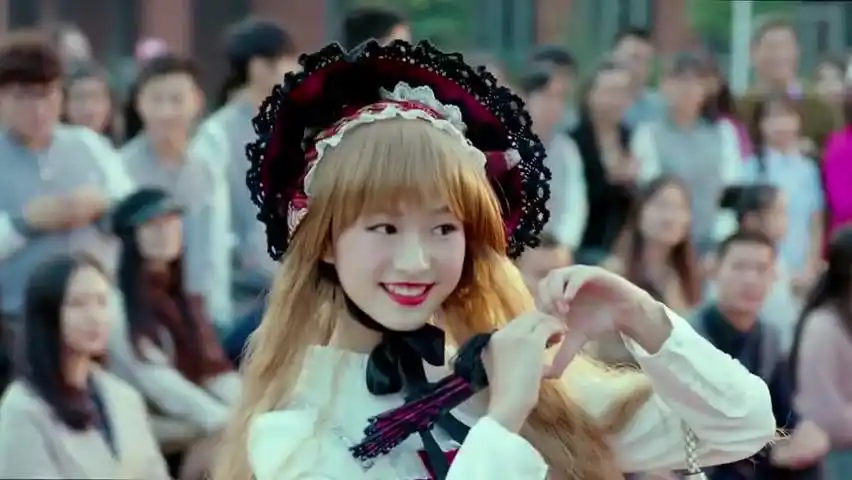 我们的少年时代片段,lolita服装展示