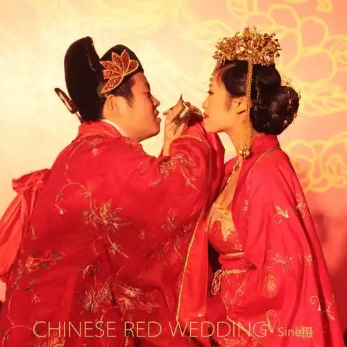 中国婚俗中的交杯酒有什么样的文化内涵?