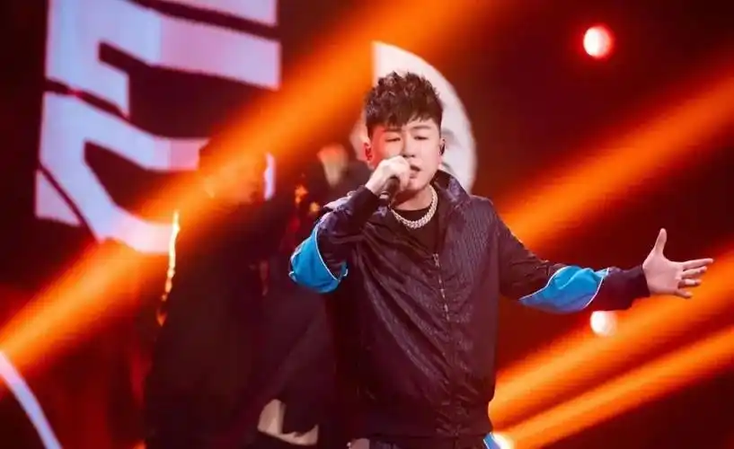 作为郑爽的前粉丝,至今很好奇为什么胡彦斌当初说她是粪坑? - 知乎