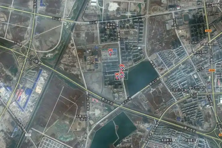 这是卫星地图上看到的大概情况!