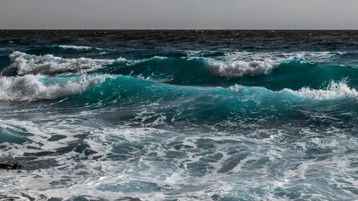 高清海浪图片壁纸711