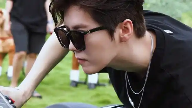 鹿晗##全世界最帅的老板