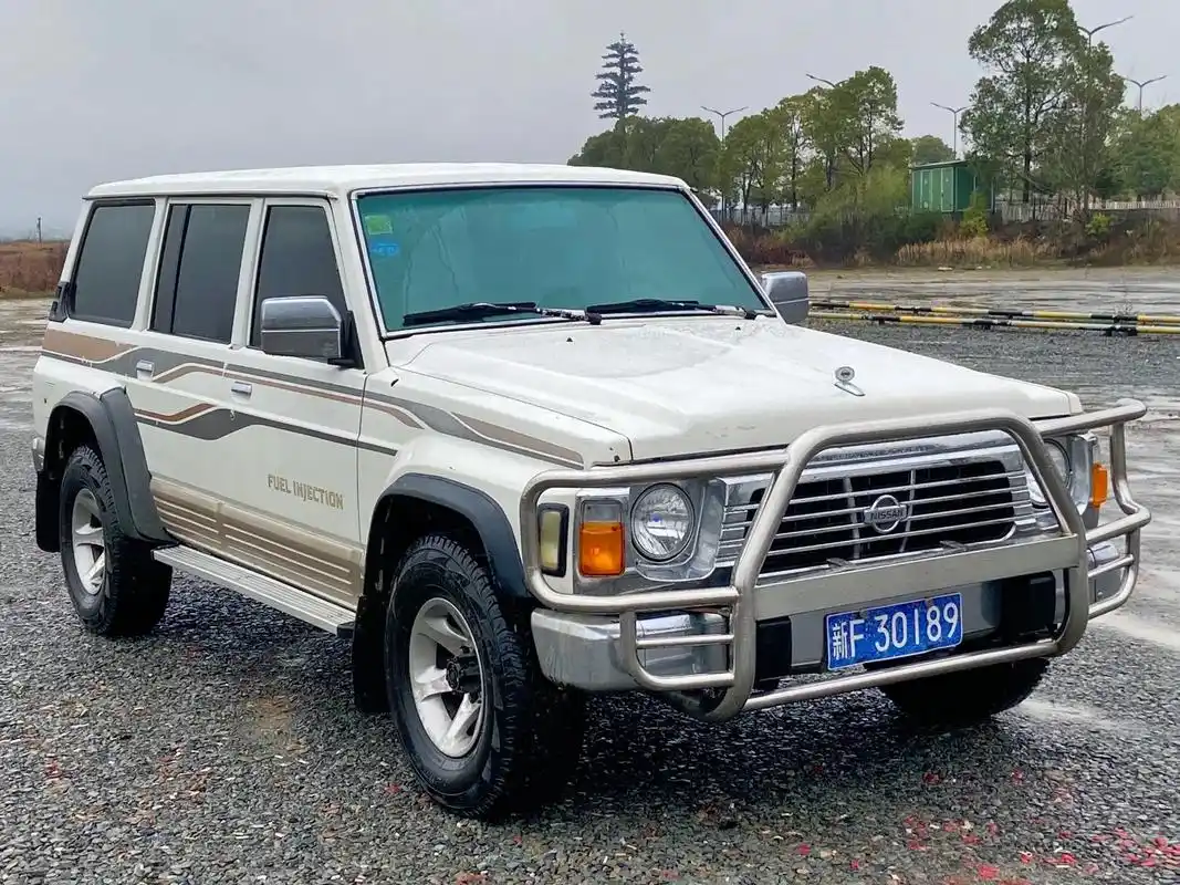 单位一手 原版原漆#硬派越野 #尼桑途乐y60 - 抖音