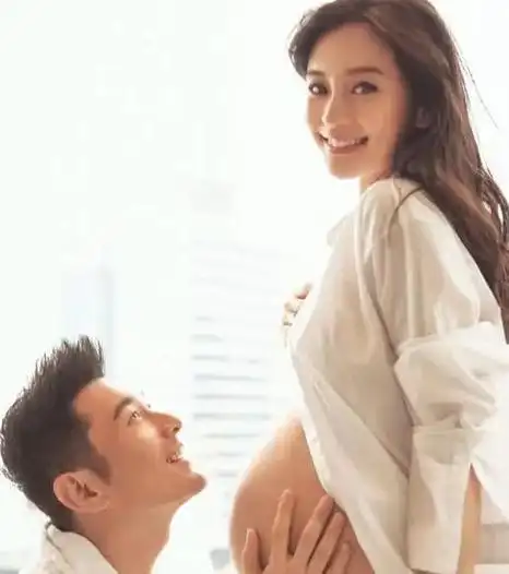 陈伟霆黄晓明接连"沦陷",事实证明杨颖才是真正的"人间清醒"