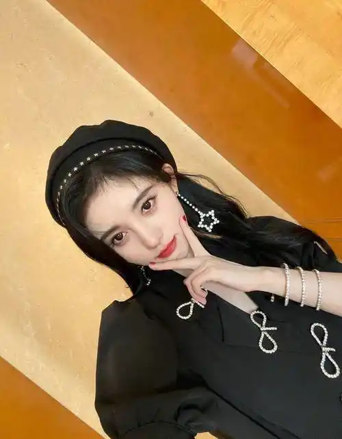 鞠婧祎被说娇气?拍戏常用替身,被蚊子咬都要发微博_时候_汤圆_明星