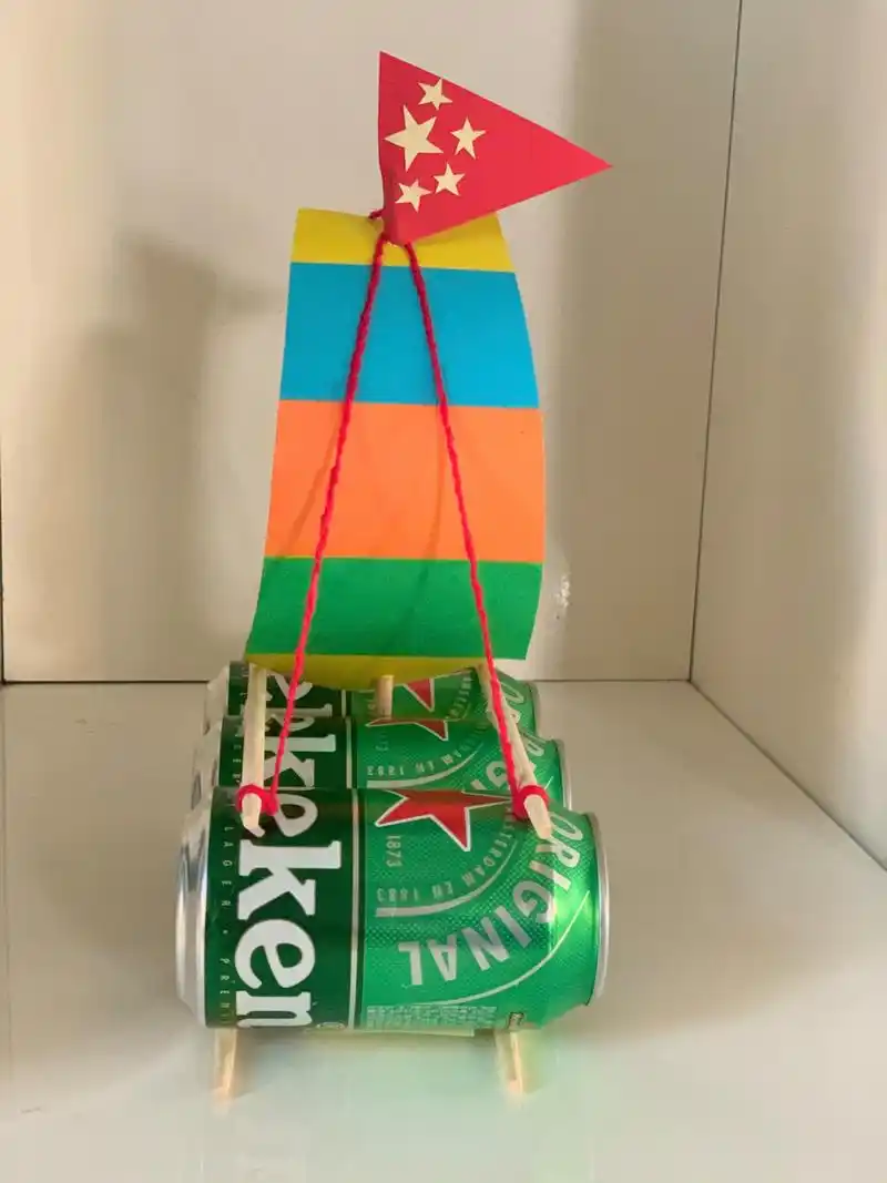 手工立体船08 幼儿园手工作业立体船08变废为宝07