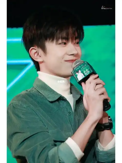 你是我的玫瑰易烊千玺