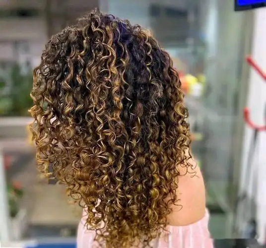 新女神发型18款,洋气时尚真修颜,忍不住也想做同款