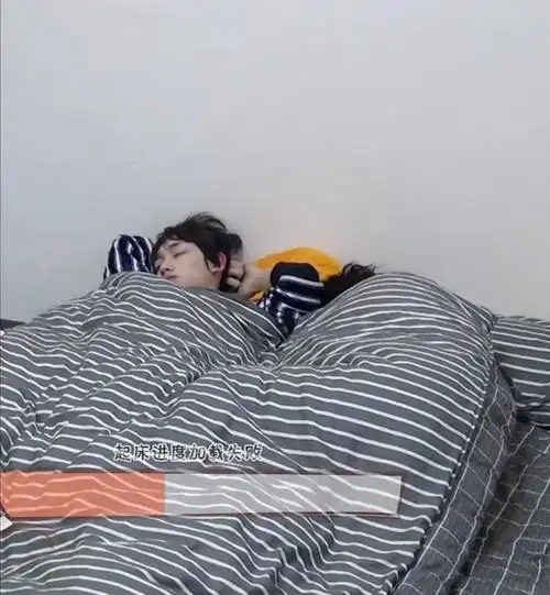 "是所有人的哥哥 却只是你一个人的弟弟"  不管我