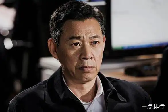 是一位名副其实的老戏骨和国家一级演员,他出演的很多电视剧都是我们