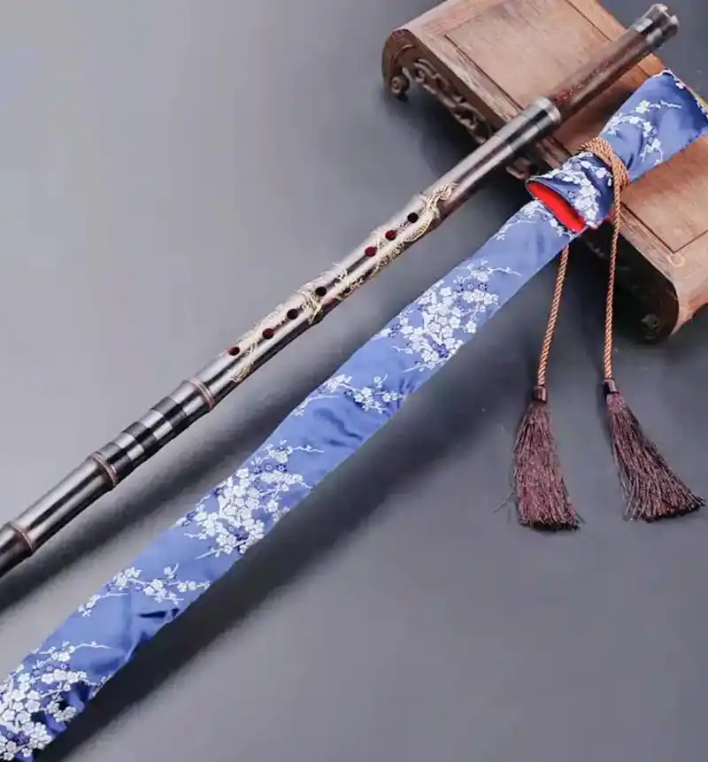 分享几张好看的洞箫竹笛照片