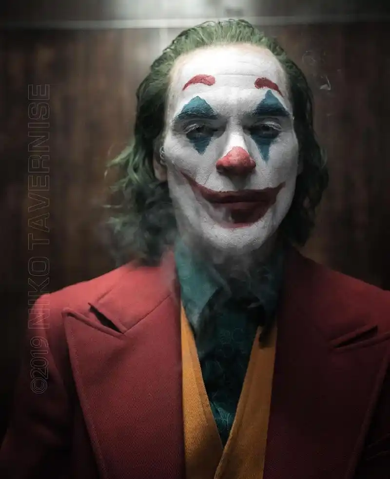 《小丑》全球票房10.5亿美金!超成本20倍,成影史r级电影冠军