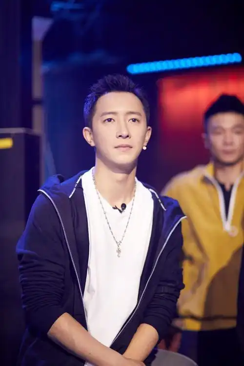 韩庚这就是街舞传递街舞精神并感谢队员