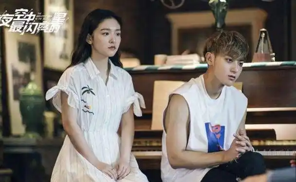 这部剧真是让人百看不厌,黄子韬的帅气和吴倩的灵气简直是绝配,每次看