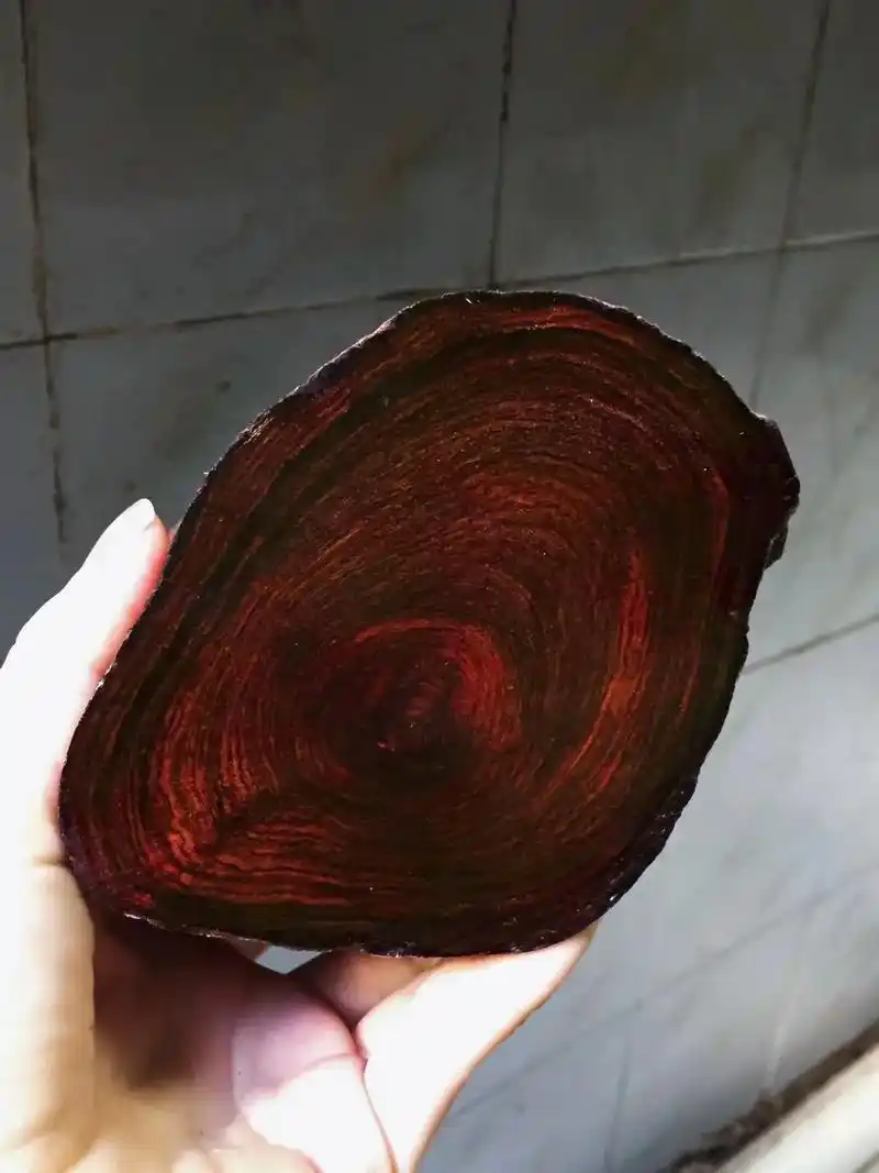 海南黄花梨实心老料.97海黄实心老料,重1斤2,料子满满的细 - 抖音