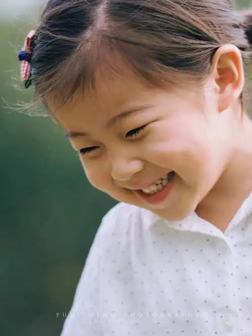 左滑解锁童年最美笑容宝宝纪实外景