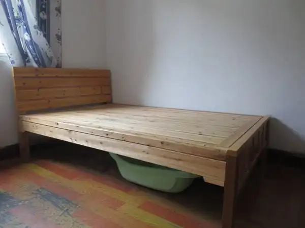 破木板床半夜总是咯吱咯吱响教你3招保证不响