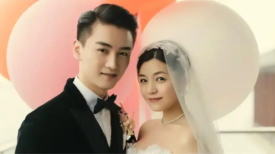 陈晓精心为陈妍希庆生!现场浪漫似婚礼,一家三口互动温馨有爱