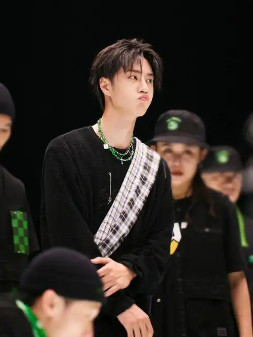 王一博街舞少年