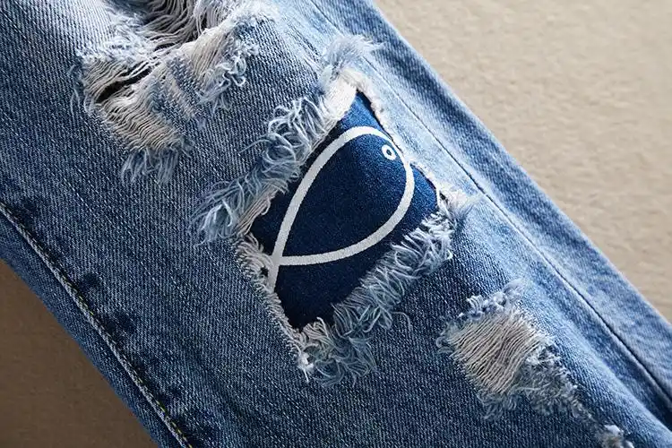 【gm系列】品牌折扣女装秋款女士潮流破洞牛仔裤贴布时尚九分裤子