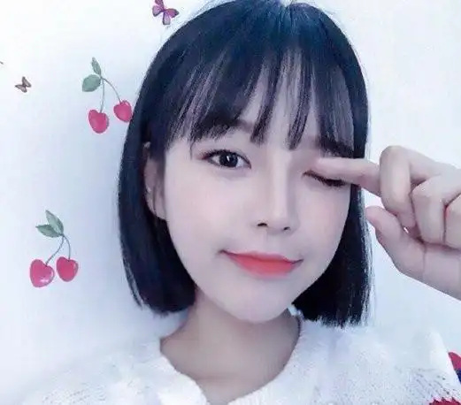 学生短发发型图片女生2