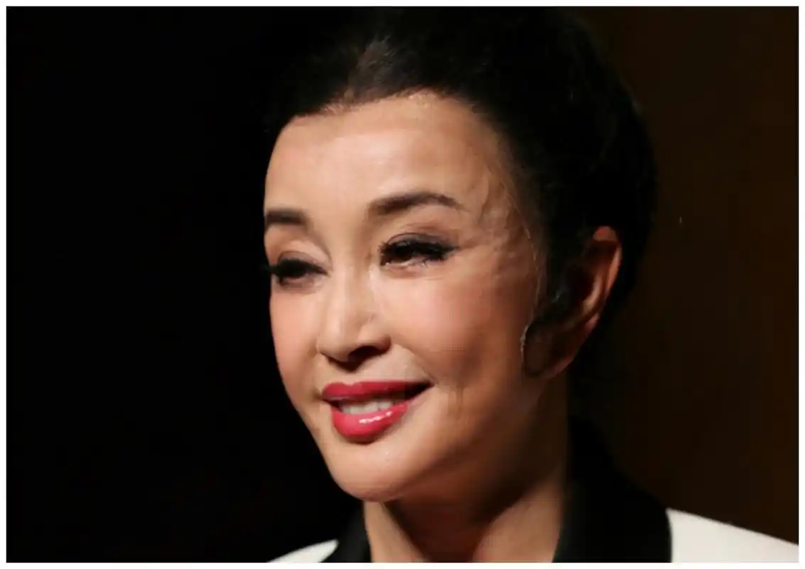 刘晓庆近照曝光,曾被称为少女专业户,素颜下的她吓哭小朋友|刘晓庆