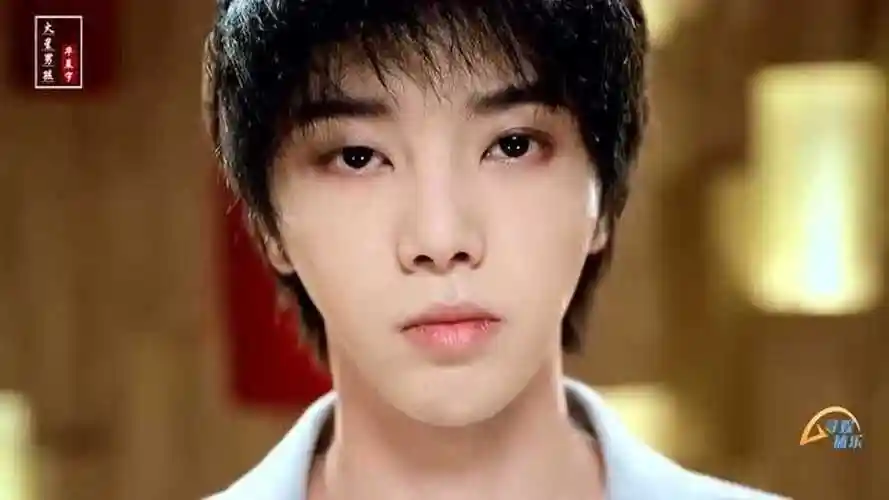 华晨宇出道受质疑一首好想爱这个世界啊颠覆了观众的认知