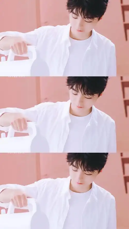 王俊凯三格壁纸