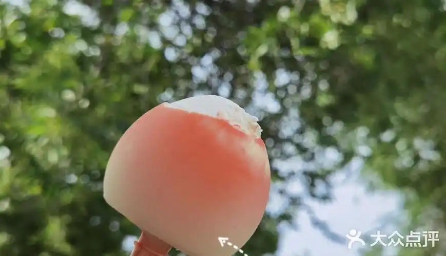 火爆全网的全家限定"桃気冰淇淋",9.9元的颜值和口味绝绝子