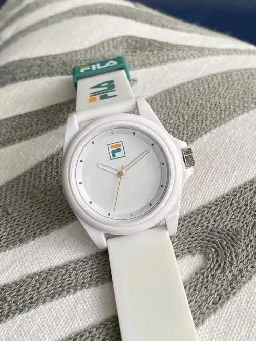 情侣对表fila斐乐手表推荐